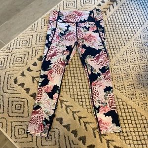 Athleta Leggings Sz S Pink Floral